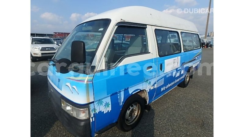 Big with watermark nissan caravan conakry import dubai 6555