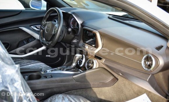 Buy Import Chevrolet Camaro White Car in Import - Dubai in Conakry Buy Import Chevrolet Camaro White Car in Import - Dubai in Conakry