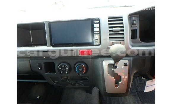 Buy Import Toyota Hiace Other Car in Import - Dubai in Conakry Buy Import Toyota Hiace Other Car in Import - Dubai in Conakry
