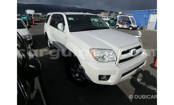 Buy Import Toyota Hilux White Car in Import - Dubai in Conakry Buy Import Toyota Hilux White Car in Import - Dubai in Conakry