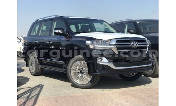 Acheter Import Voiture Toyota Land Cruiser Noir à Import - Dubai, Conakry Acheter Import Voiture Toyota Land Cruiser Noir à Import - Dubai, Conakry