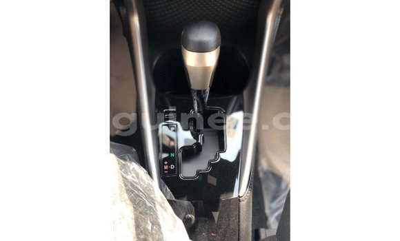 Acheter Import Voiture Toyota Yaris Autre à Import - Dubai, Conakry Acheter Import Voiture Toyota Yaris Autre à Import - Dubai, Conakry