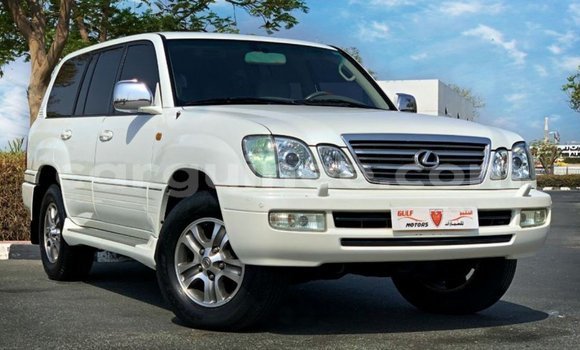 Acheter Import Voiture Lexus LX Blanc à Import - Dubai, Conakry Acheter Import Voiture Lexus LX Blanc à Import - Dubai, Conakry