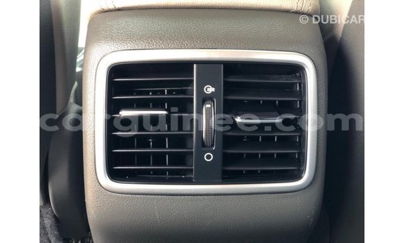 Acheter Import Voiture Kia Sportage Autre à Import - Dubai, Conakry Acheter Import Voiture Kia Sportage Autre à Import - Dubai, Conakry