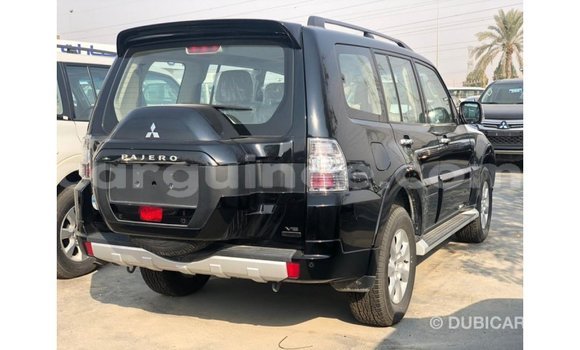 Acheter Import Voiture Mitsubishi Pajero Noir à Import - Dubai, Conakry Acheter Import Voiture Mitsubishi Pajero Noir à Import - Dubai, Conakry
