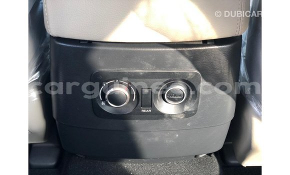 Acheter Import Voiture Mitsubishi Pajero Noir à Import - Dubai, Conakry Acheter Import Voiture Mitsubishi Pajero Noir à Import - Dubai, Conakry