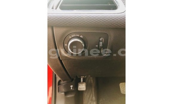 Acheter Import Voiture Chevrolet Cruze Rouge à Import - Dubai, Conakry Acheter Import Voiture Chevrolet Cruze Rouge à Import - Dubai, Conakry