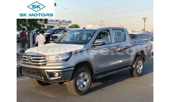 Acheter Import Voiture Toyota Hilux Autre à Import - Dubai, Conakry Acheter Import Voiture Toyota Hilux Autre à Import - Dubai, Conakry