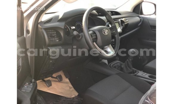 Buy Import Toyota Hilux Other Car in Import - Dubai in Conakry Buy Import Toyota Hilux Other Car in Import - Dubai in Conakry