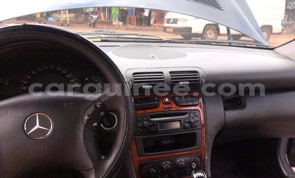 Buy Used Mercedes-Benz C–Class Blue Car in Conakry in Conakry Buy Used Mercedes-Benz C–Class Blue Car in Conakry in Conakry
