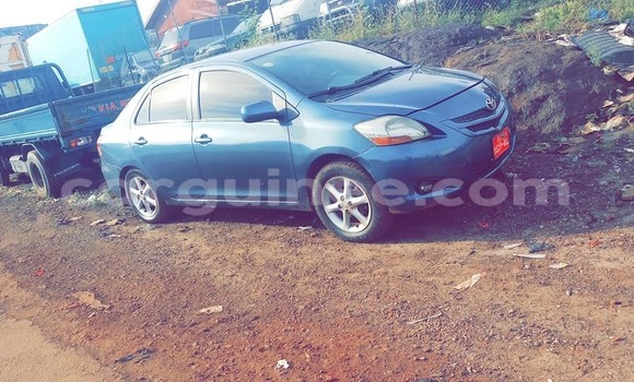 Buy Used Toyota Yaris Blue Car in Conakry in Conakry Buy Used Toyota Yaris Blue Car in Conakry in Conakry