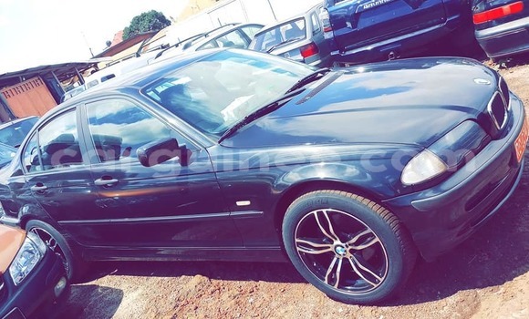 Buy Used BMW 3–Series Black Car in Conakry in Conakry Buy Used BMW 3–Series Black Car in Conakry in Conakry