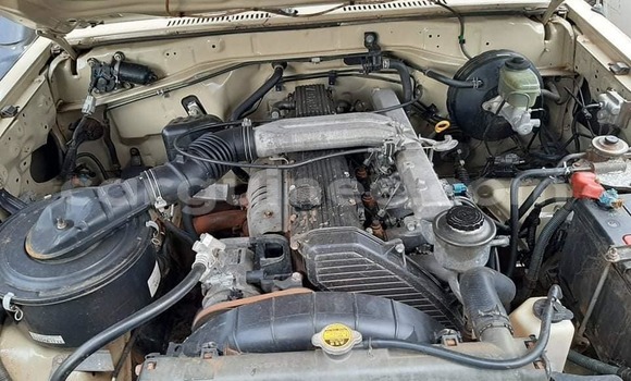 Buy Used Toyota Land Cruiser Beige Car in Conakry in Conakry Buy Used Toyota Land Cruiser Beige Car in Conakry in Conakry