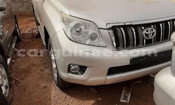 Buy Used Toyota Land Cruiser Prado Silver Car in Conakry in Conakry Buy Used Toyota Land Cruiser Prado Silver Car in Conakry in Conakry