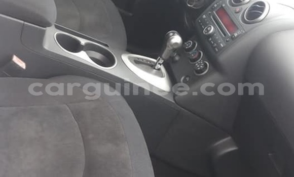 Buy Used Nissan Rogue White Car in Conakry in Conakry Buy Used Nissan Rogue White Car in Conakry in Conakry