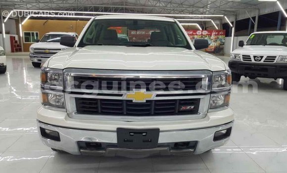 Buy Import Chevrolet Silverado White Car in Import - Dubai in Conakry Buy Import Chevrolet Silverado White Car in Import - Dubai in Conakry
