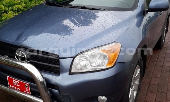 Buy Used Toyota RAV4 Blue Car in Conakry in Conakry