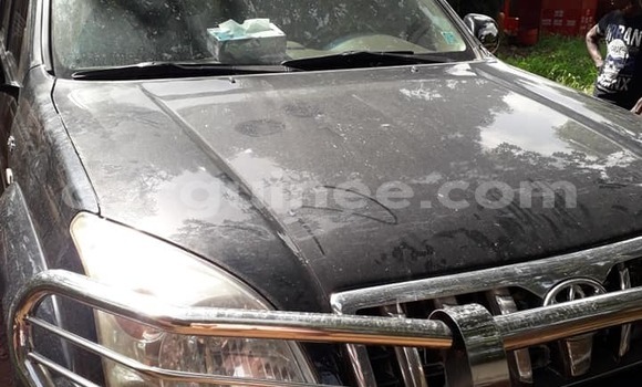 Buy Used Toyota Land Cruiser Black Car in Conakry in Conakry