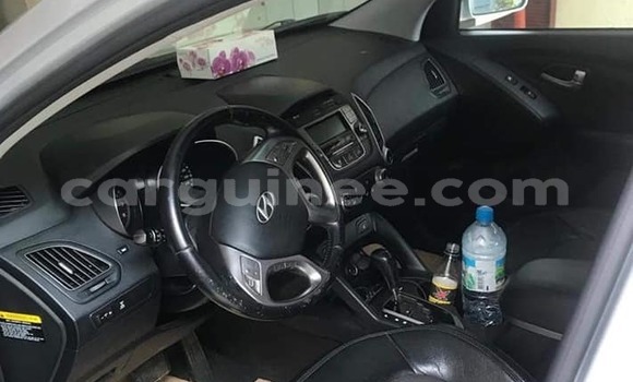 Acheter Occasion Voiture Hyundai Tucson Gris à Conakry, Conakry Acheter Occasion Voiture Hyundai Tucson Gris à Conakry, Conakry