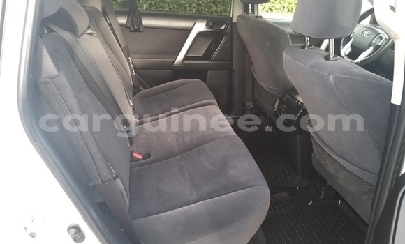 Buy Used Toyota Land Cruiser Prado White Car in Boffa in Boffa Buy Used Toyota Land Cruiser Prado White Car in Boffa in Boffa