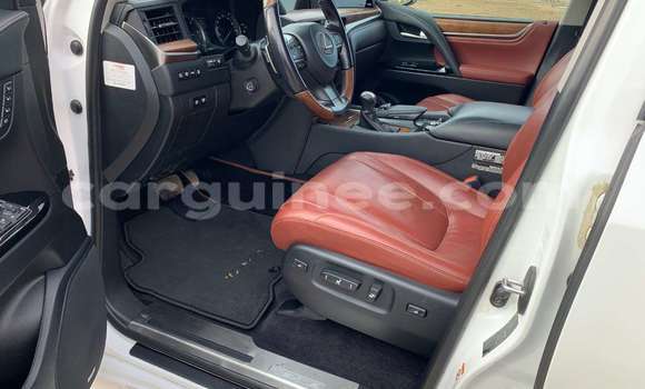 Buy Used Lexus LX 570 White Car in Dabola in Dabola Buy Used Lexus LX 570 White Car in Dabola in Dabola