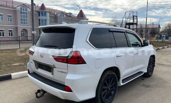 Buy Used Lexus LX 570 White Car in Dabola in Dabola Buy Used Lexus LX 570 White Car in Dabola in Dabola