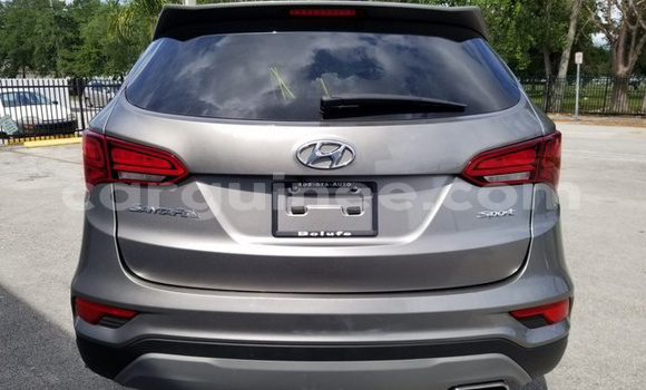 Buy Used Hyundai Santa Fe Silver Car in Dalaba in Dalaba Buy Used Hyundai Santa Fe Silver Car in Dalaba in Dalaba