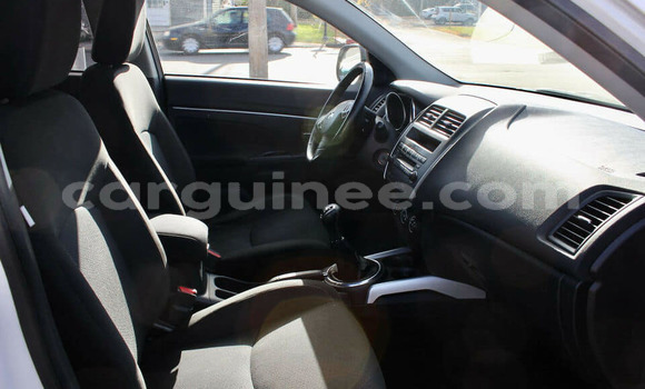 Acheter Occasion Voiture Mitsubishi RVR Blanc à Conakry, Conakry Acheter Occasion Voiture Mitsubishi RVR Blanc à Conakry, Conakry