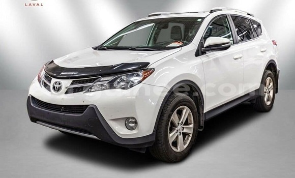 Acheter Occasion Voiture Toyota RAV4 Blanc à Conakry, Conakry Acheter Occasion Voiture Toyota RAV4 Blanc à Conakry, Conakry