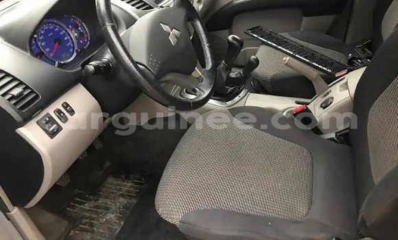 Acheter Occasion Voiture Mitsubishi L200 Gris à Conakry, Conakry Acheter Occasion Voiture Mitsubishi L200 Gris à Conakry, Conakry