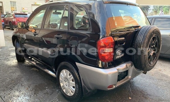 Acheter Occasion Voiture Toyota RAV4 Noir à Conakry, Conakry Acheter Occasion Voiture Toyota RAV4 Noir à Conakry, Conakry