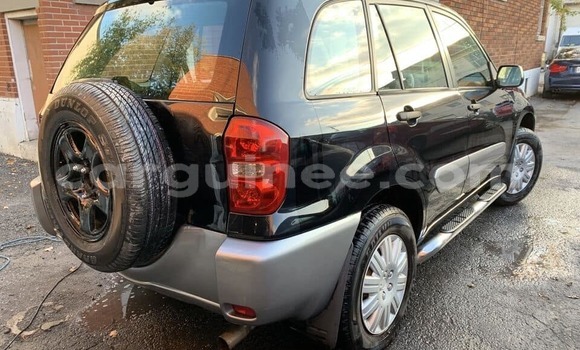 Acheter Occasion Voiture Toyota RAV4 Noir à Conakry, Conakry Acheter Occasion Voiture Toyota RAV4 Noir à Conakry, Conakry