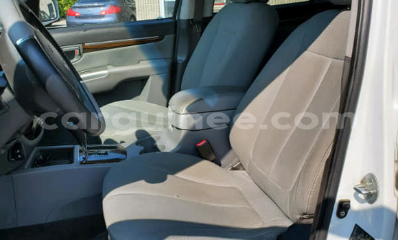 Acheter Occasion Voiture Hyundai Santa Fe Blanc à Conakry, Conakry Acheter Occasion Voiture Hyundai Santa Fe Blanc à Conakry, Conakry