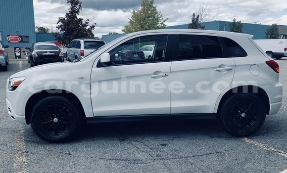 Acheter Occasion Voiture Mitsubishi RVR Blanc à Conakry, Conakry Acheter Occasion Voiture Mitsubishi RVR Blanc à Conakry, Conakry