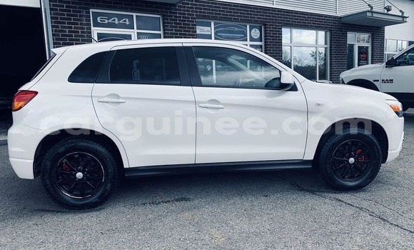 Acheter Occasion Voiture Mitsubishi RVR Blanc à Conakry, Conakry Acheter Occasion Voiture Mitsubishi RVR Blanc à Conakry, Conakry