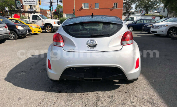 Acheter Occasion Voiture Hyundai Veloster Gris à Conakry, Conakry Acheter Occasion Voiture Hyundai Veloster Gris à Conakry, Conakry
