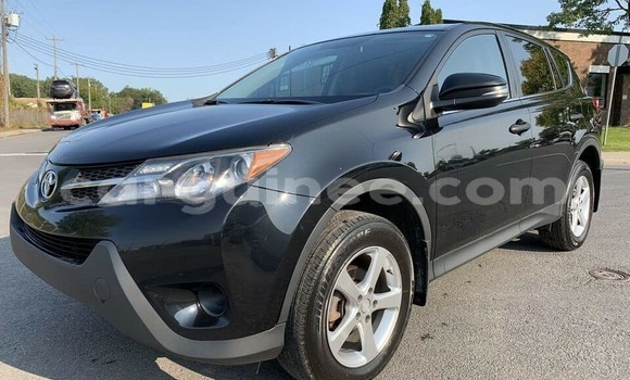 Acheter Occasion Voiture Toyota RAV4 Noir à Conakry, Conakry Acheter Occasion Voiture Toyota RAV4 Noir à Conakry, Conakry