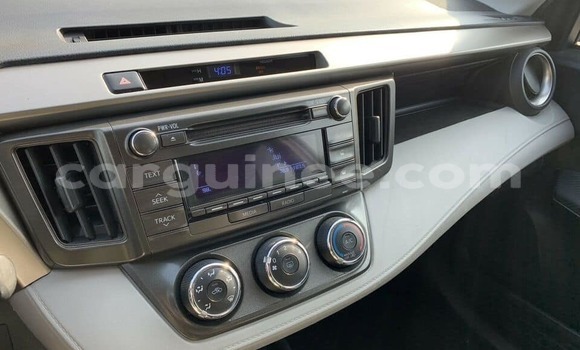 Acheter Occasion Voiture Toyota RAV4 Noir à Conakry, Conakry Acheter Occasion Voiture Toyota RAV4 Noir à Conakry, Conakry