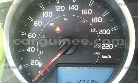 Acheter Occasion Voiture Toyota RAV4 Blanc à Conakry, Conakry Acheter Occasion Voiture Toyota RAV4 Blanc à Conakry, Conakry