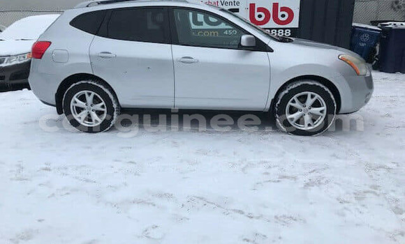 Acheter Occasion Voiture Nissan Rogue Gris à Conakry, Conakry Acheter Occasion Voiture Nissan Rogue Gris à Conakry, Conakry