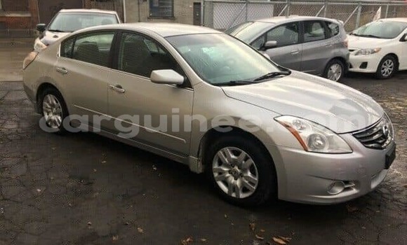 Acheter Occasion Voiture Nissan Almera Gris à Conakry, Conakry Acheter Occasion Voiture Nissan Almera Gris à Conakry, Conakry