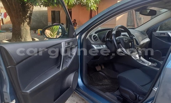 Buy Used Mazda 3 Blue Car in Conakry in Conakry Buy Used Mazda 3 Blue Car in Conakry in Conakry