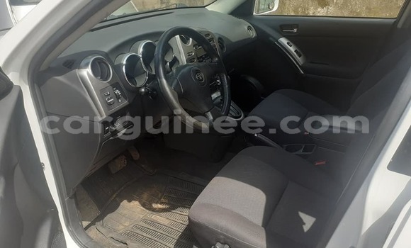Buy Used Toyota Matrix White Car in Conakry in Conakry Buy Used Toyota Matrix White Car in Conakry in Conakry
