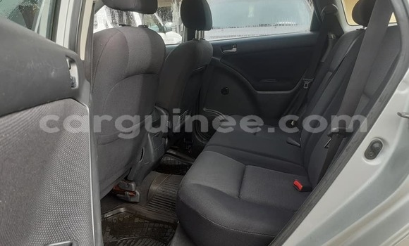 Buy Used Toyota Matrix Silver Car in Conakry in Conakry Buy Used Toyota Matrix Silver Car in Conakry in Conakry