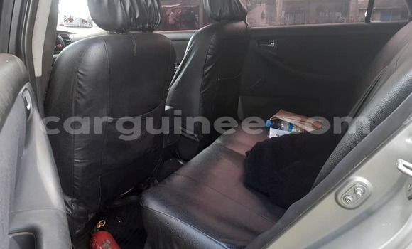 Buy Used Toyota Matrix Silver Car in Conakry in Conakry Buy Used Toyota Matrix Silver Car in Conakry in Conakry