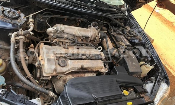 Acheter Occasion Voiture Mazda 323 Bleu à Conakry, Conakry Acheter Occasion Voiture Mazda 323 Bleu à Conakry, Conakry