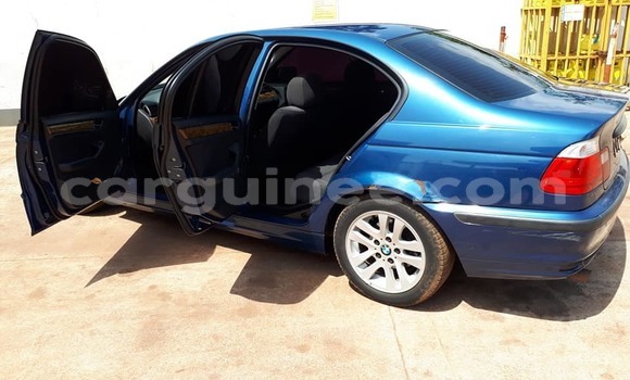 Acheter Occasion Voiture BMW 3–Series Bleu à Conakry, Conakry Acheter Occasion Voiture BMW 3–Series Bleu à Conakry, Conakry