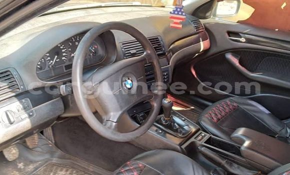 Acheter Occasion Voiture BMW 3–Series Noir à Conakry, Conakry Acheter Occasion Voiture BMW 3–Series Noir à Conakry, Conakry
