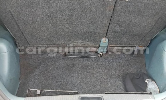 Acheter Occasion Voiture Toyota Yaris Gris à Conakry, Conakry Acheter Occasion Voiture Toyota Yaris Gris à Conakry, Conakry