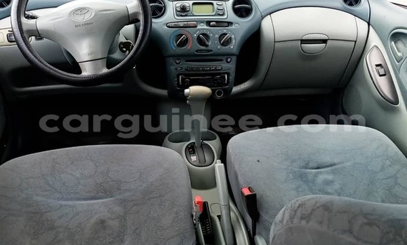 Acheter Occasion Voiture Toyota Yaris Gris à Conakry, Conakry Acheter Occasion Voiture Toyota Yaris Gris à Conakry, Conakry